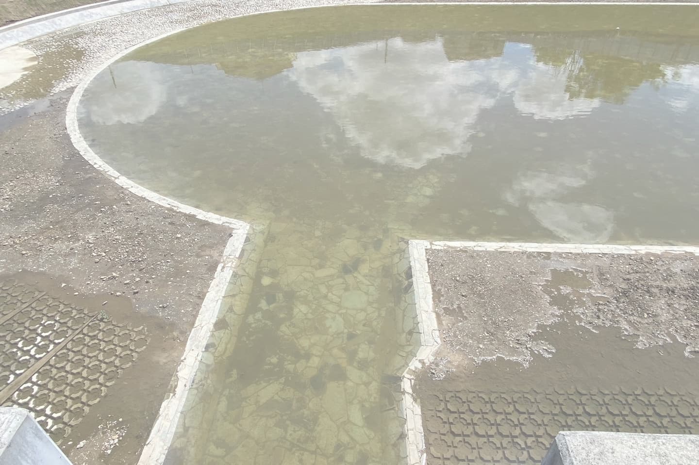 和田堀公園_湘南ロックガーデン