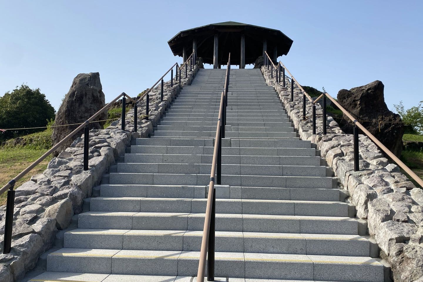 四季の森公園_新小松石_湘南ロックガーデン