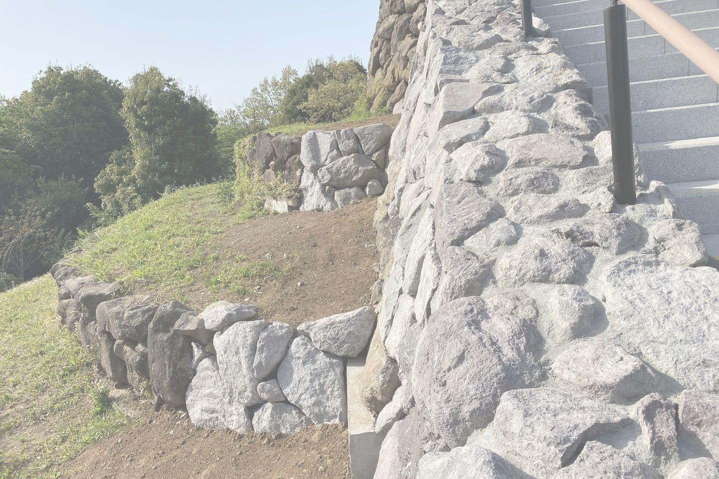 四季の森公園_新小松石_湘南ロックガーデン