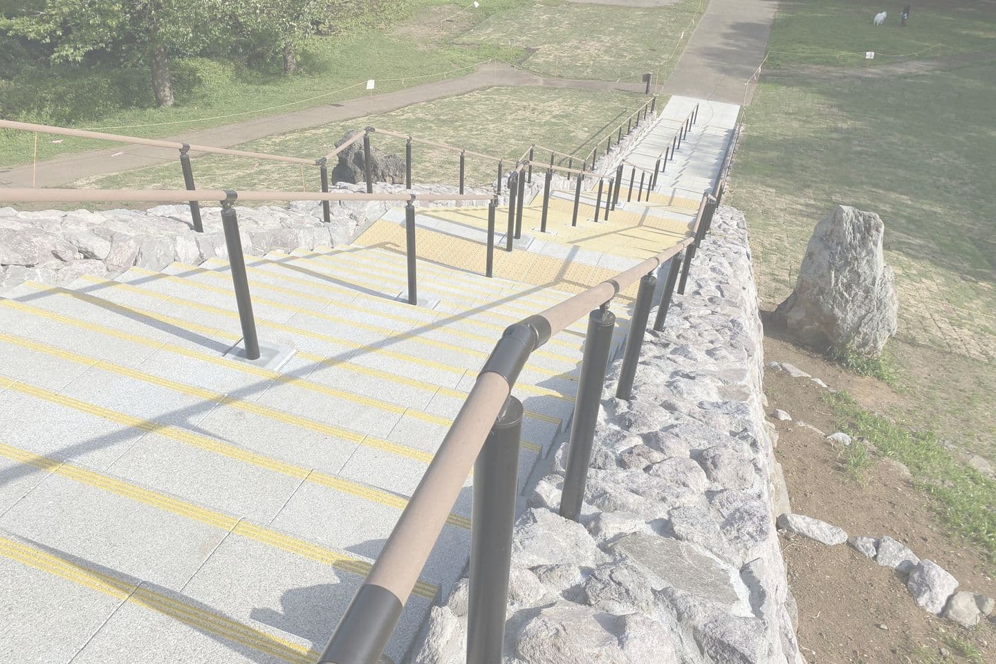 四季の森公園_新小松石_湘南ロックガーデン