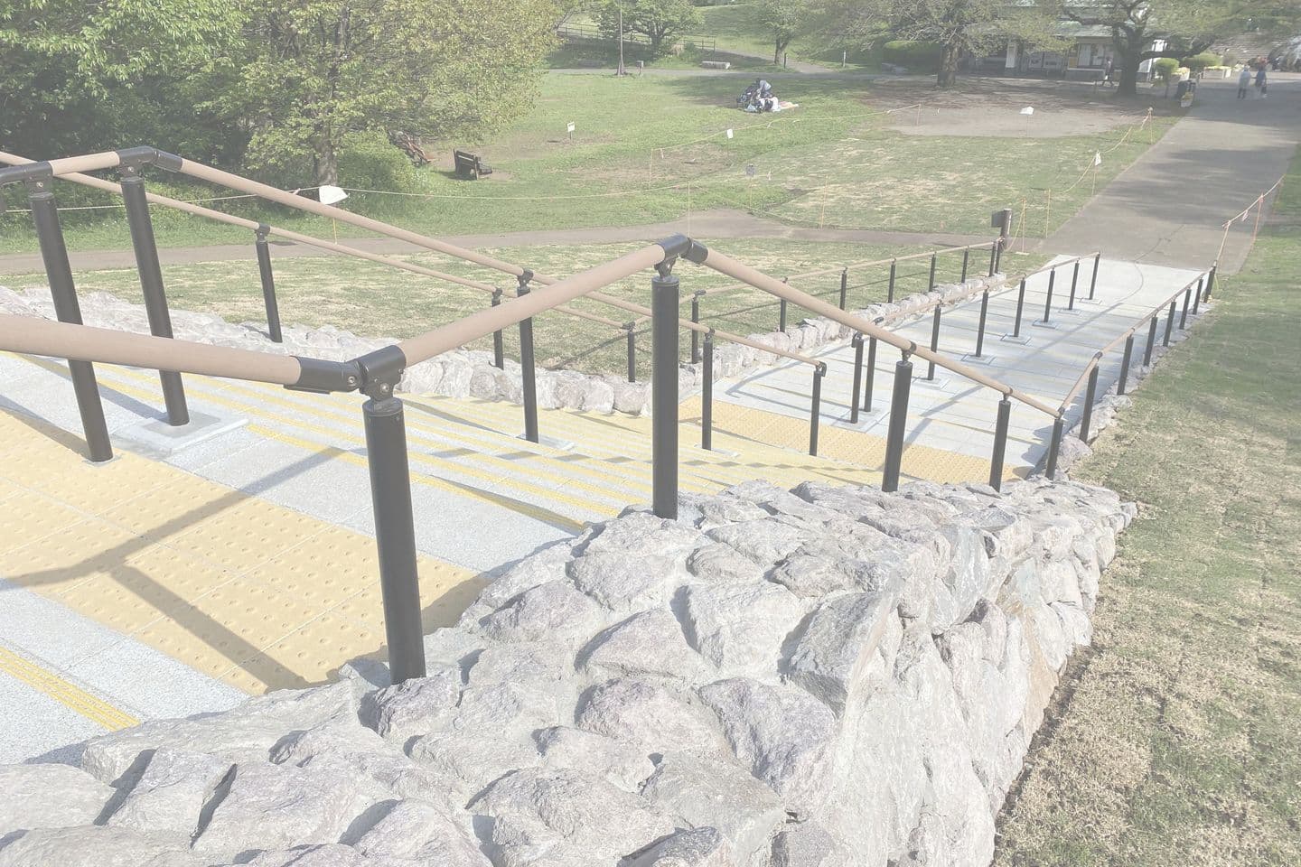 四季の森公園_新小松石_湘南ロックガーデン