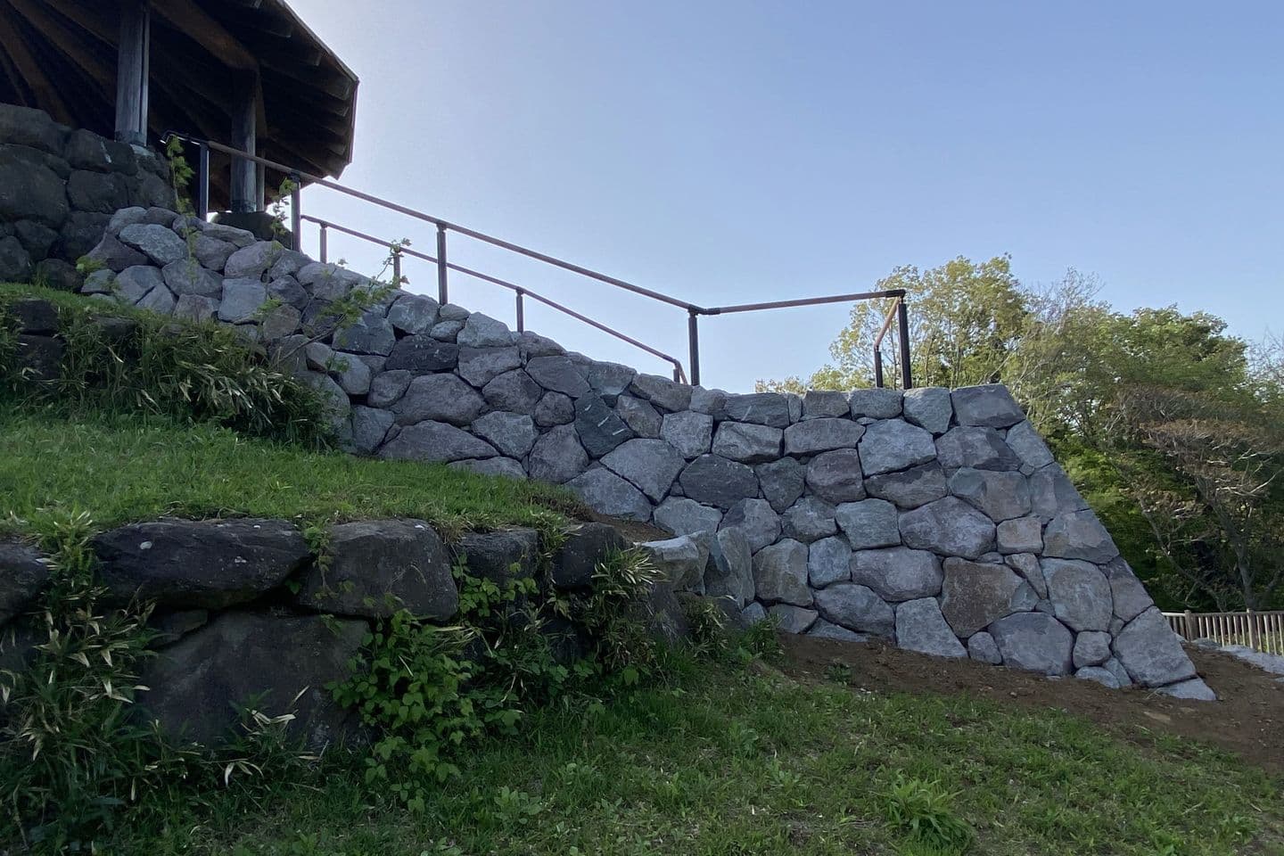 四季の森公園_新小松石_湘南ロックガーデン