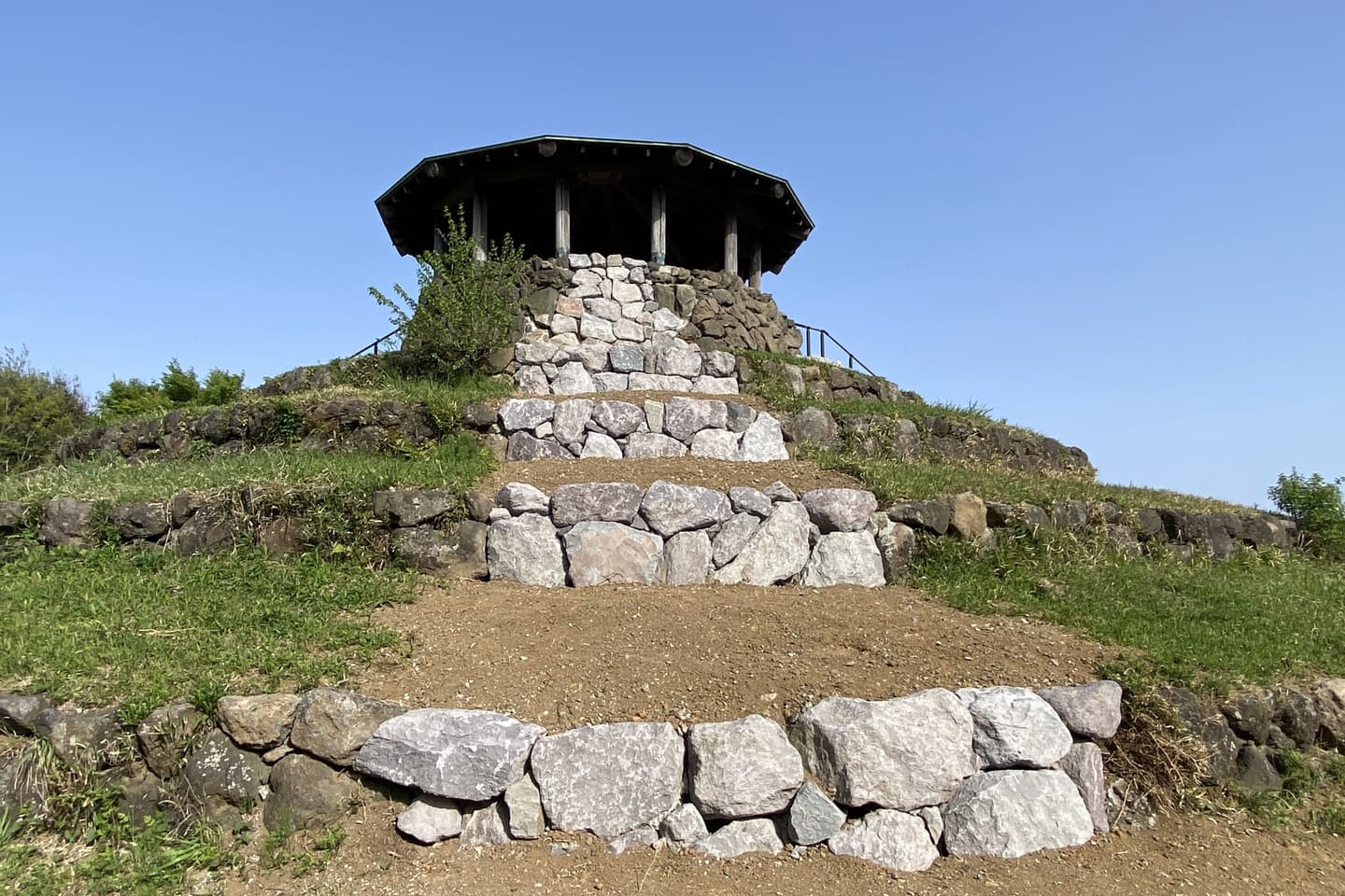 四季の森公園_新小松石_湘南ロックガーデン