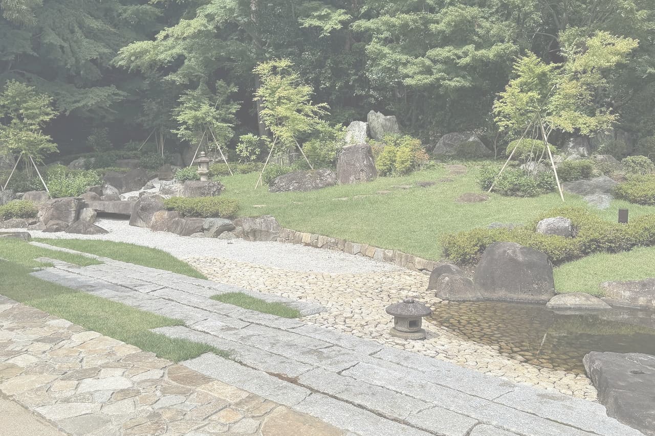 香山緑地_相木石_湘南ロックガーデン