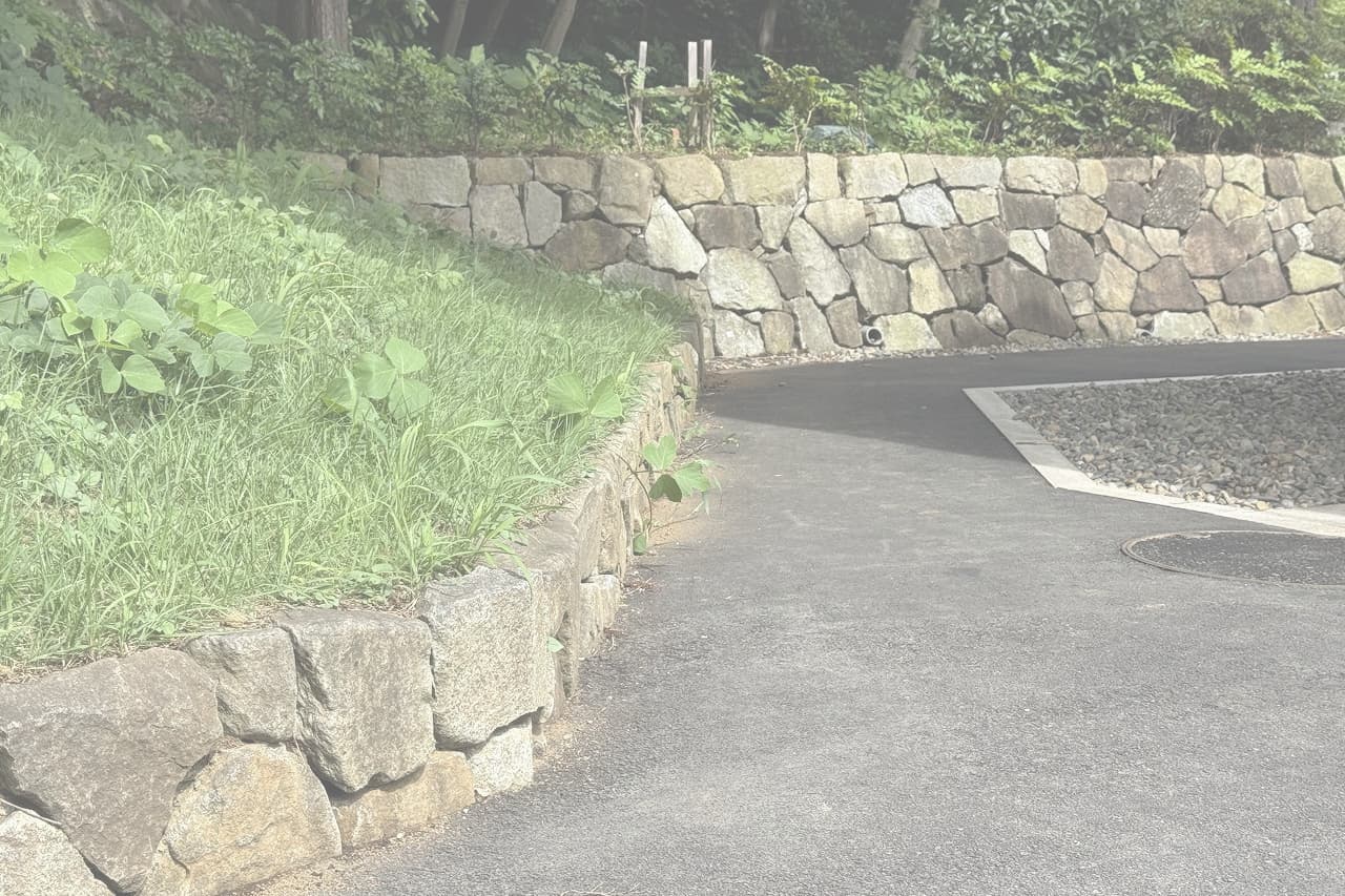 香山緑地_相木石_湘南ロックガーデンスロック