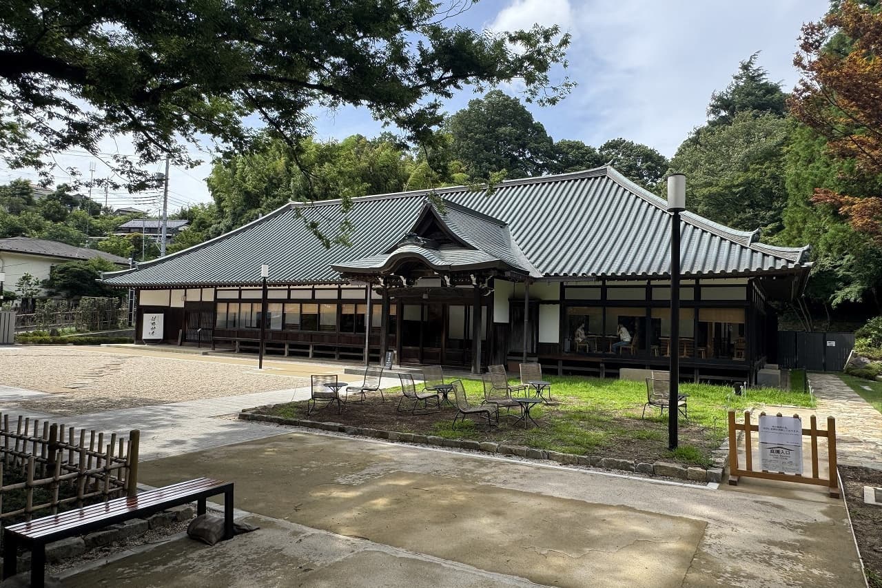 香山緑地_相木石_湘南ロックガーデン