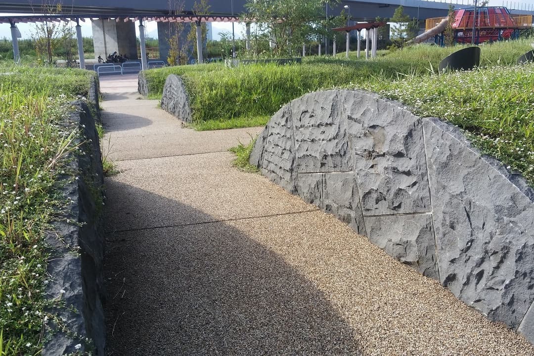 中野公園_湘南ロックガーデン