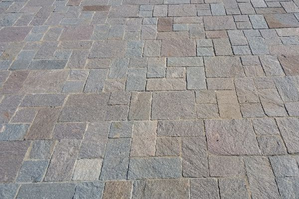 アルゼンチン斑岩_みやしろ中央公園_湘南ロックガーデン