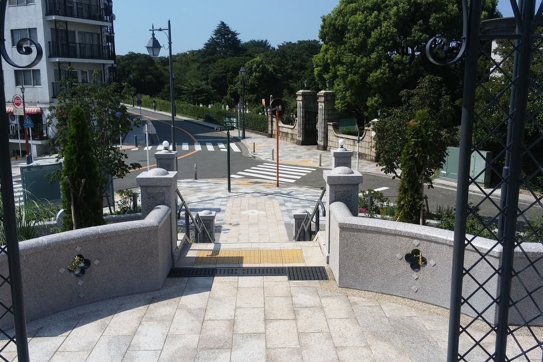 BLUFF99_湘南ロックガーデン