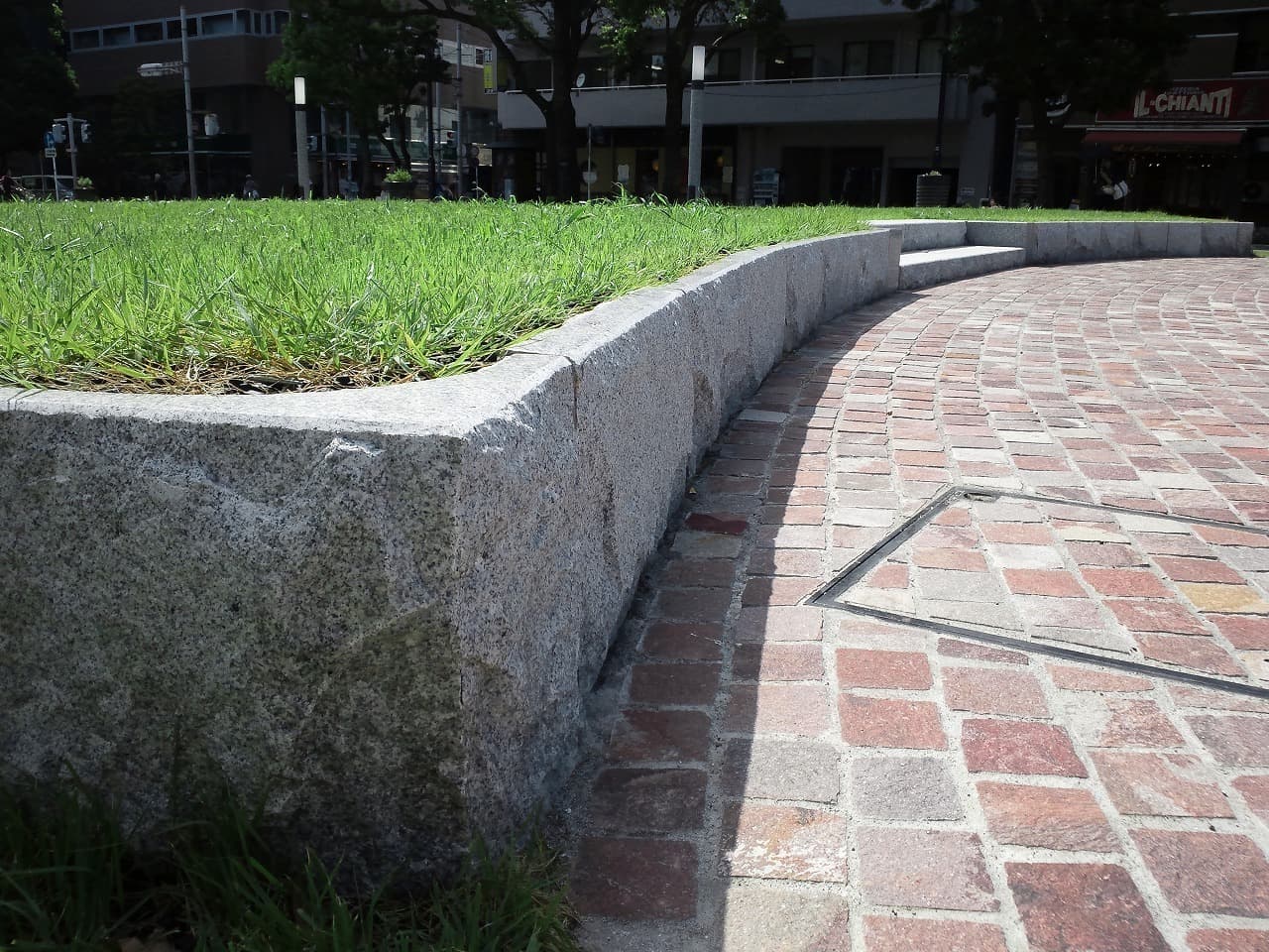 大通り公園_湘南ロックガーデン