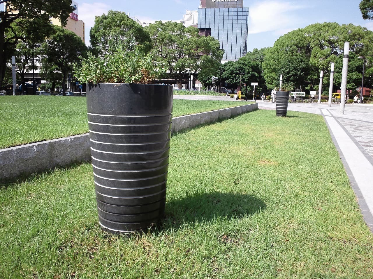 大通り公園_湘南ロックガーデン