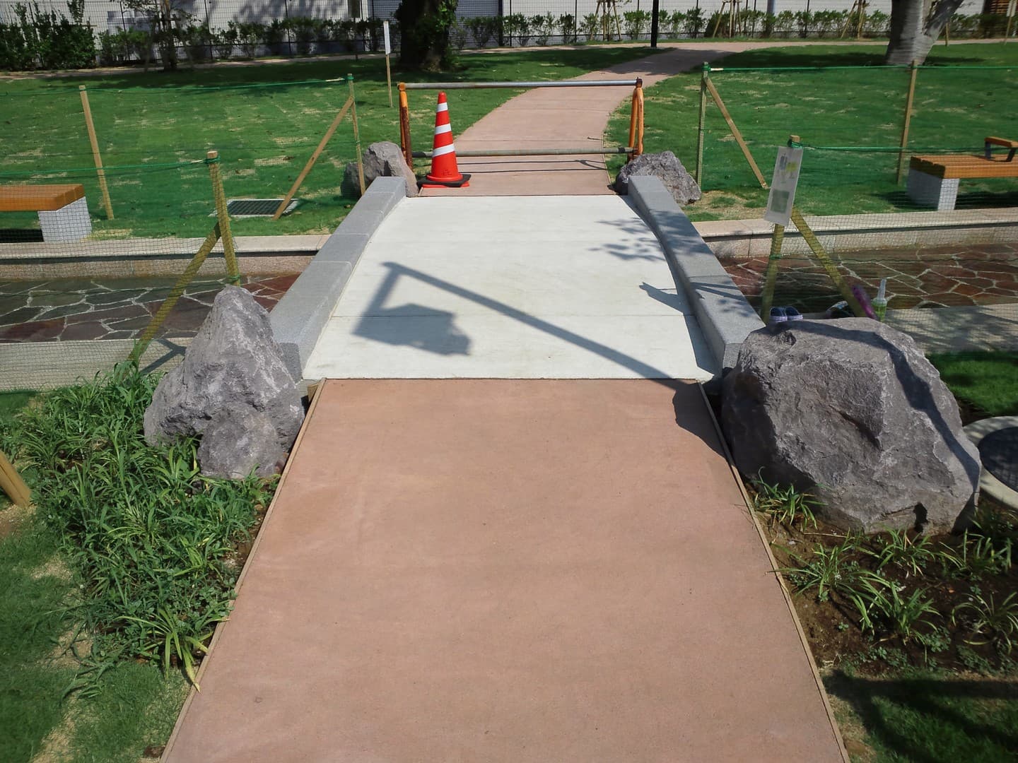 野火止用水公園_湘南ロックガーデン