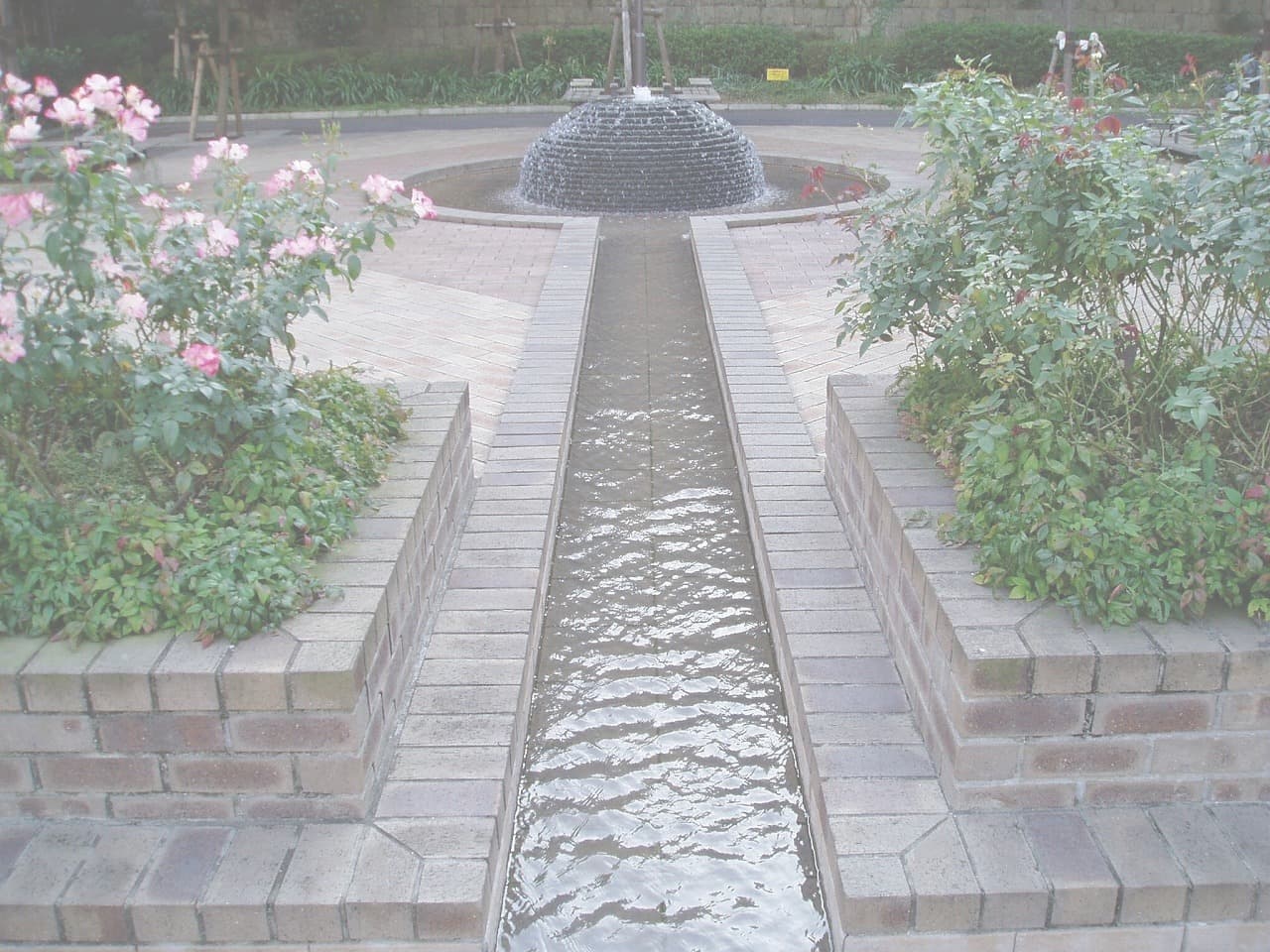 赤坂中央公園噴水_湘南ロックガーデン