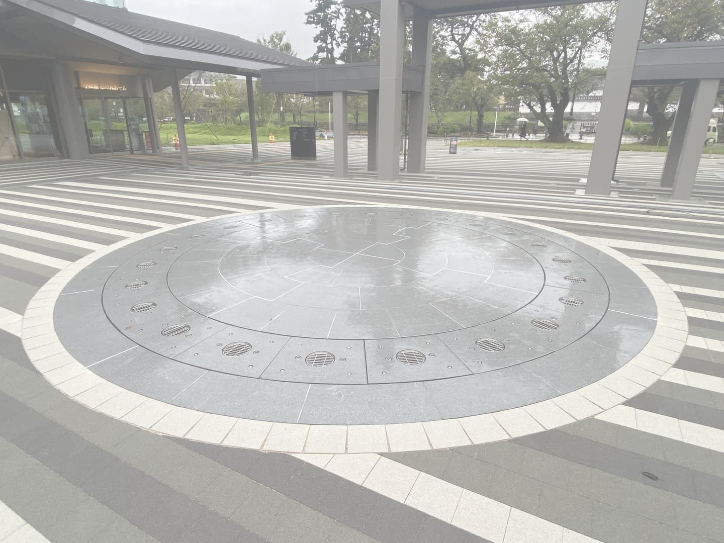 小田原観光交流センター_湘南ロックガーデン