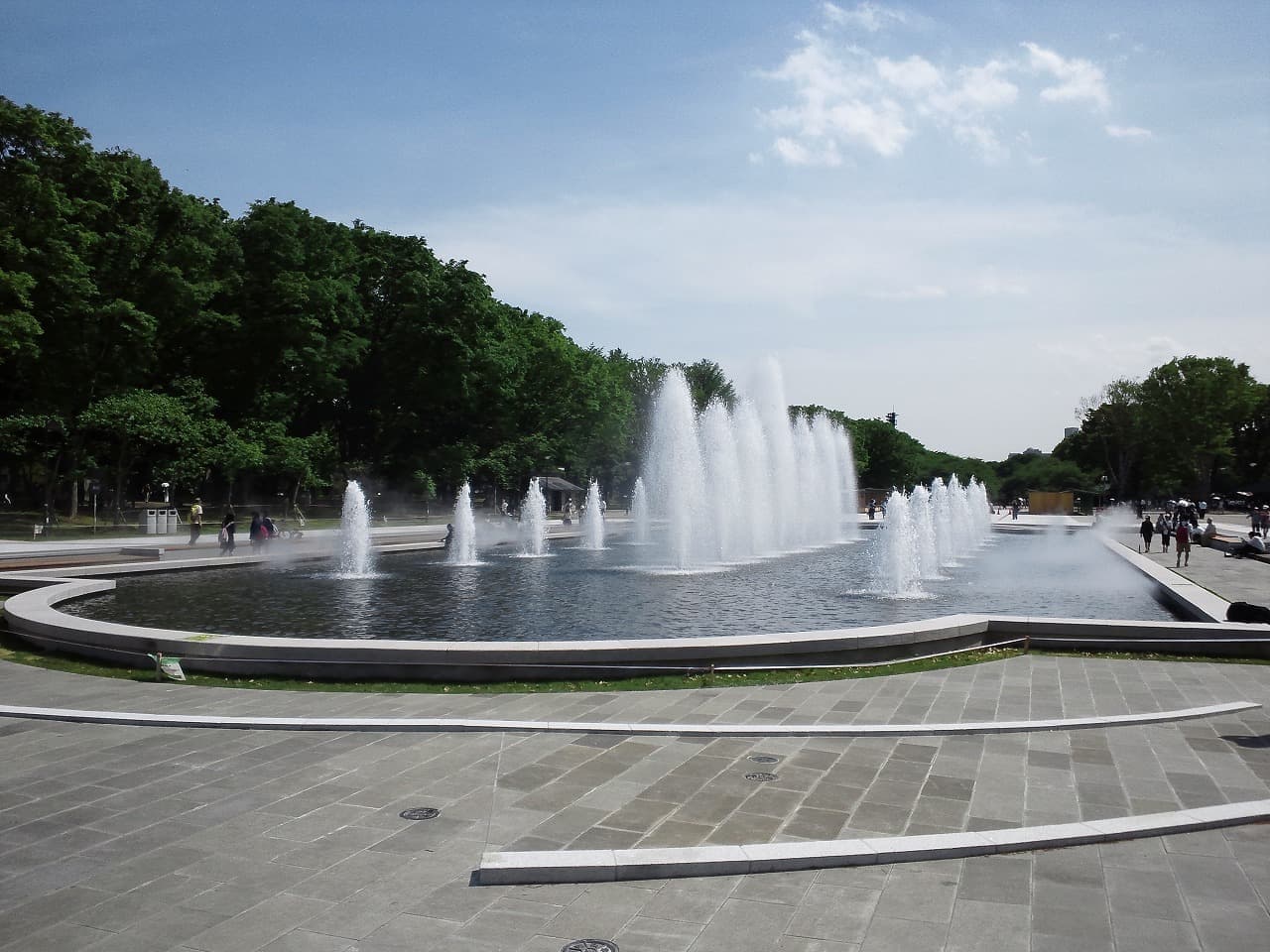 上野恩賜公園噴水池_湘南ロックガーデン