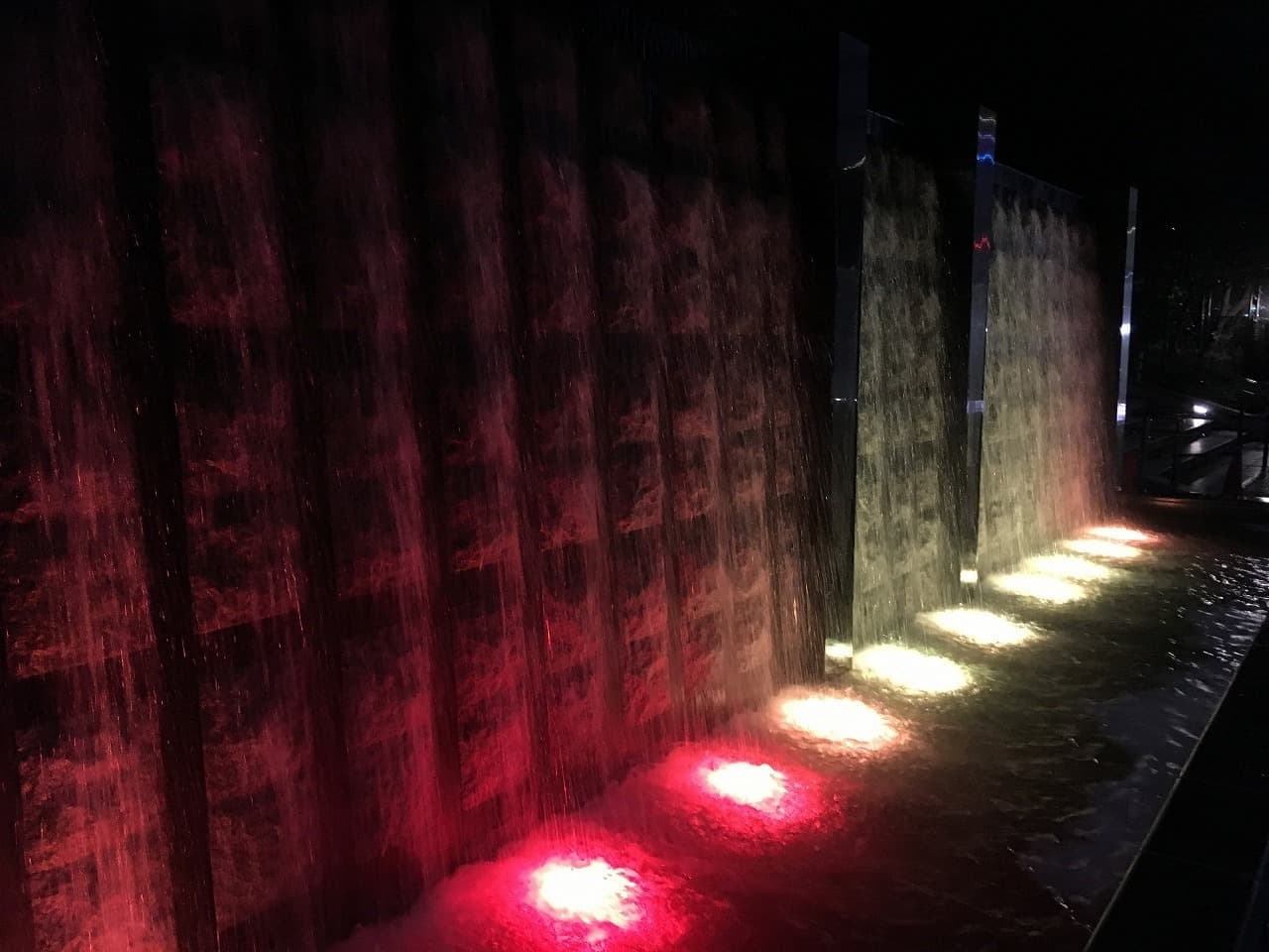 上野黒門_湘南ロックガーデン