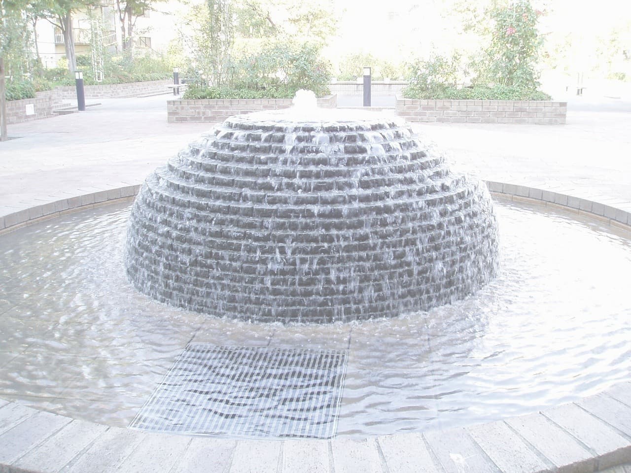 赤坂中央公園噴水_湘南ロックガーデン