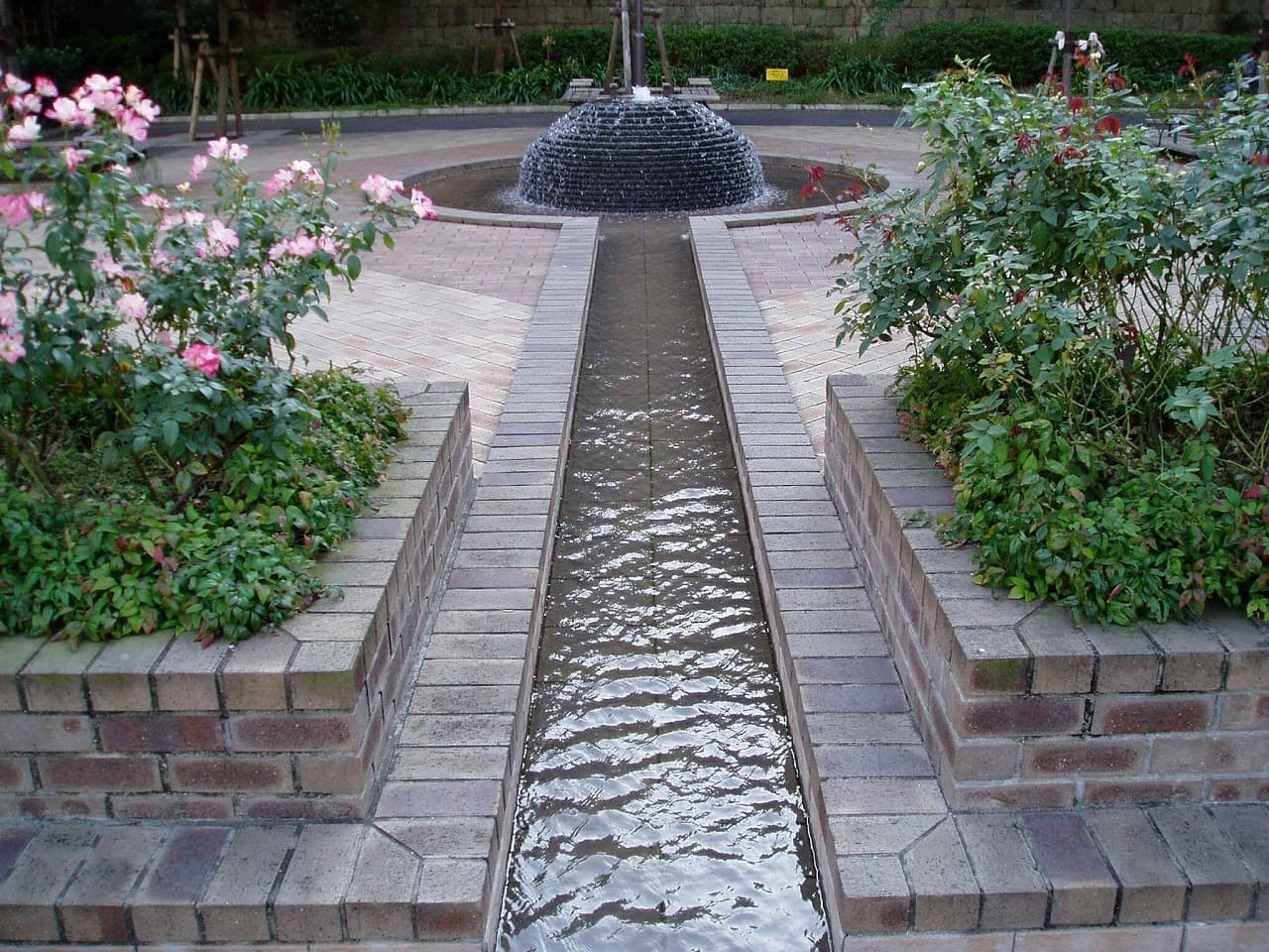 赤坂中央公園噴水_湘南ロックガーデン