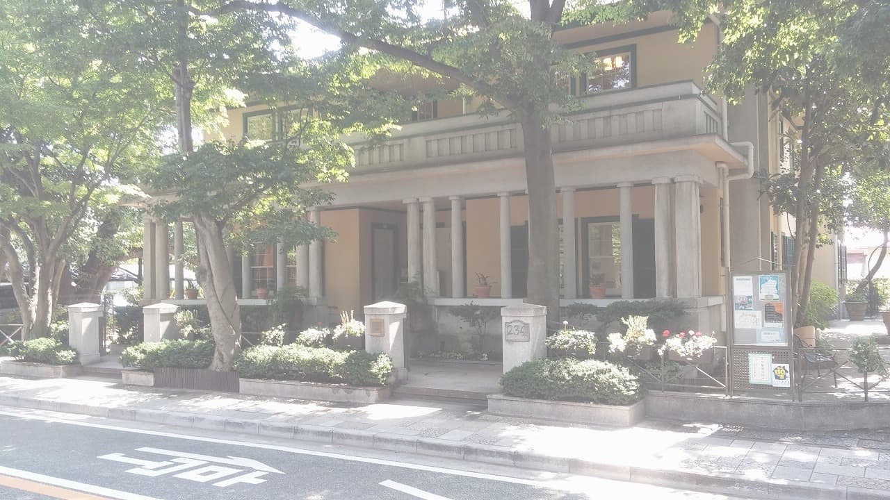 市道山手元町線_湘南ロックガーデン