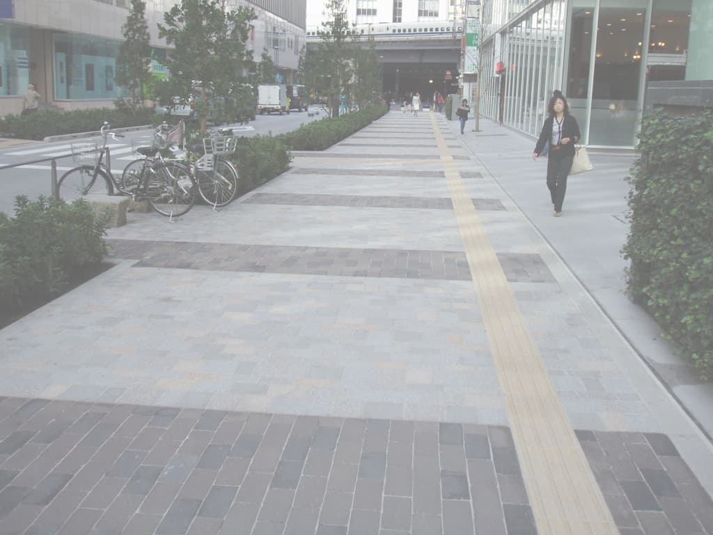 有楽町駅前再開発_湘南ロックガーデン