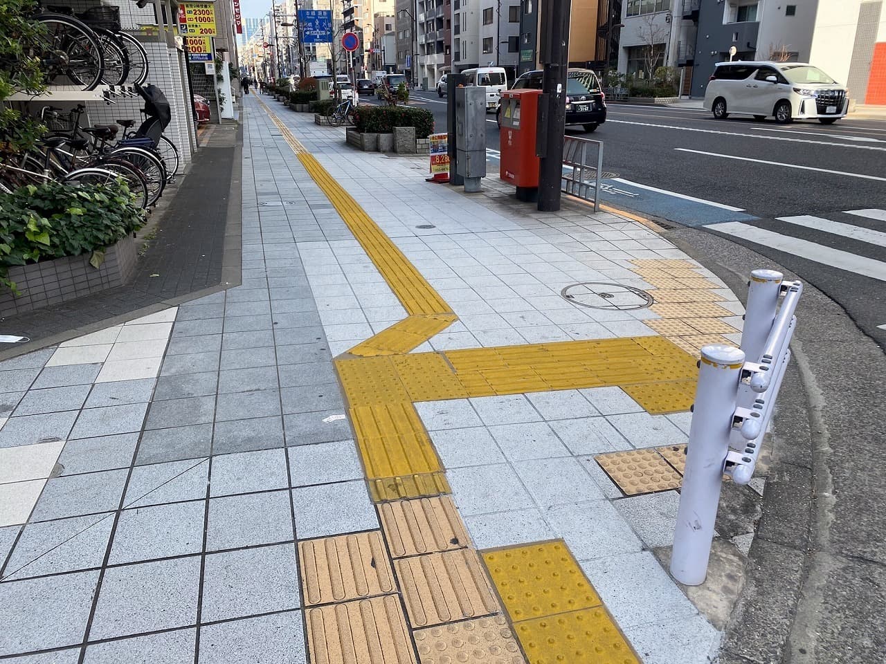 蔵前橋通り歩道復旧_湘南ロックガーデン