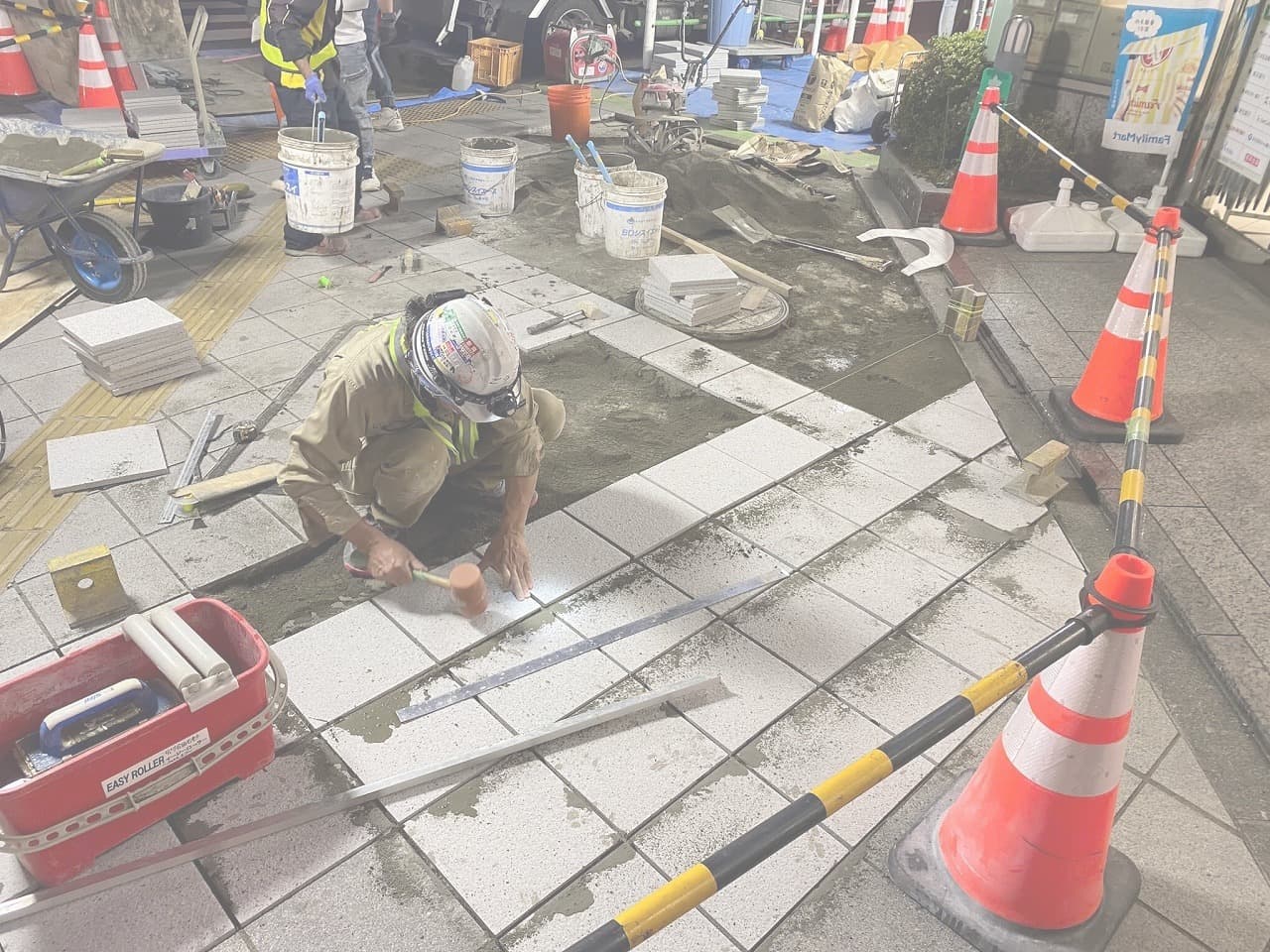 蔵前橋通り歩道復旧_湘南ロックガーデン