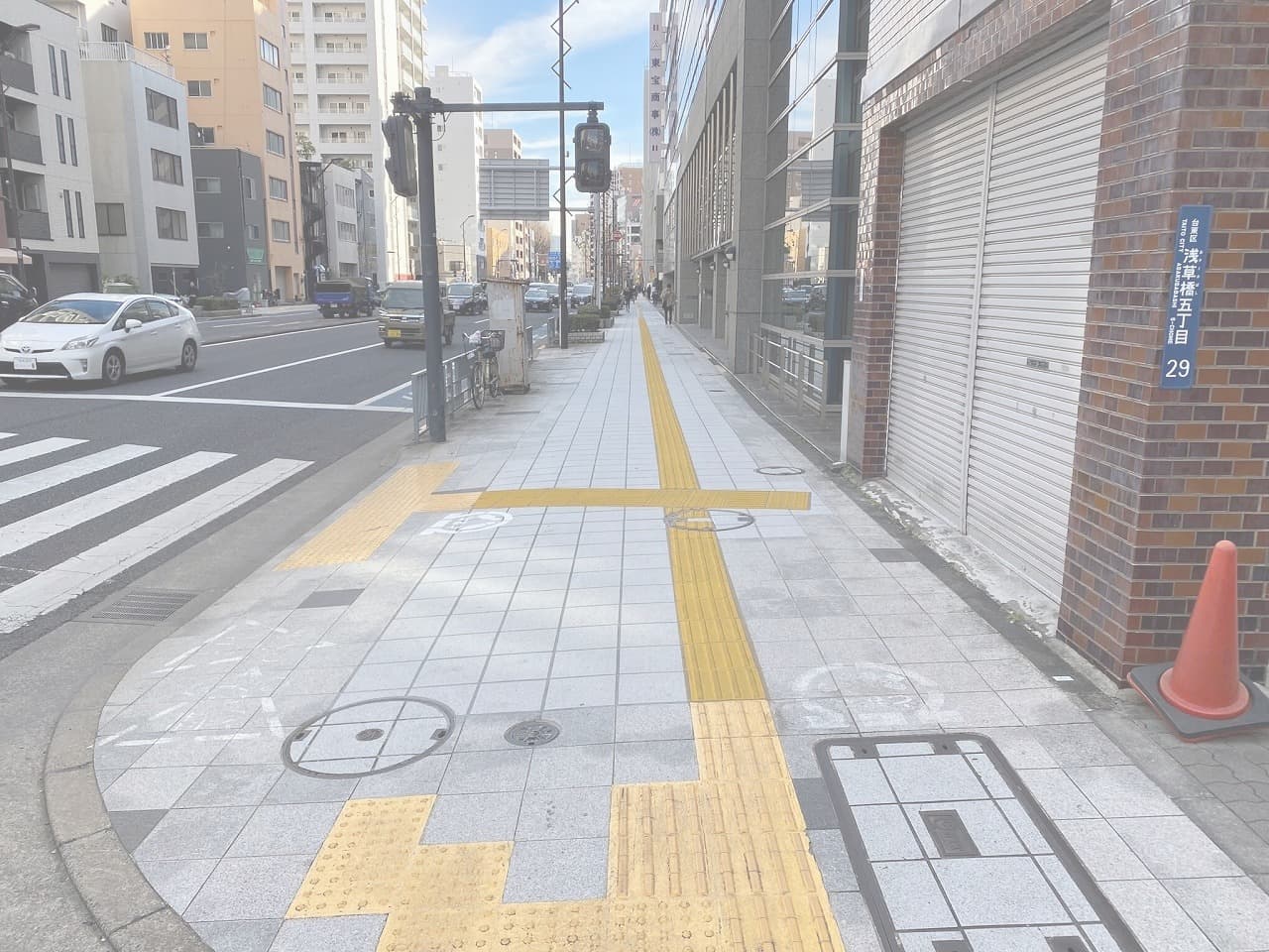 蔵前橋通り歩道復旧_湘南ロックガーデン