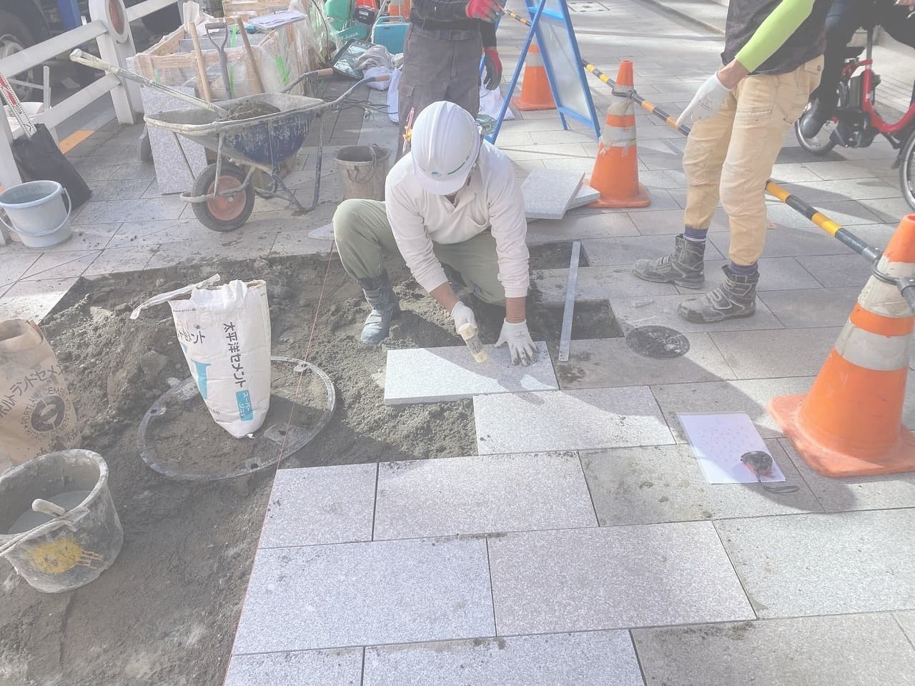 靖国通り(R6)復旧_湘南ロックガーデン