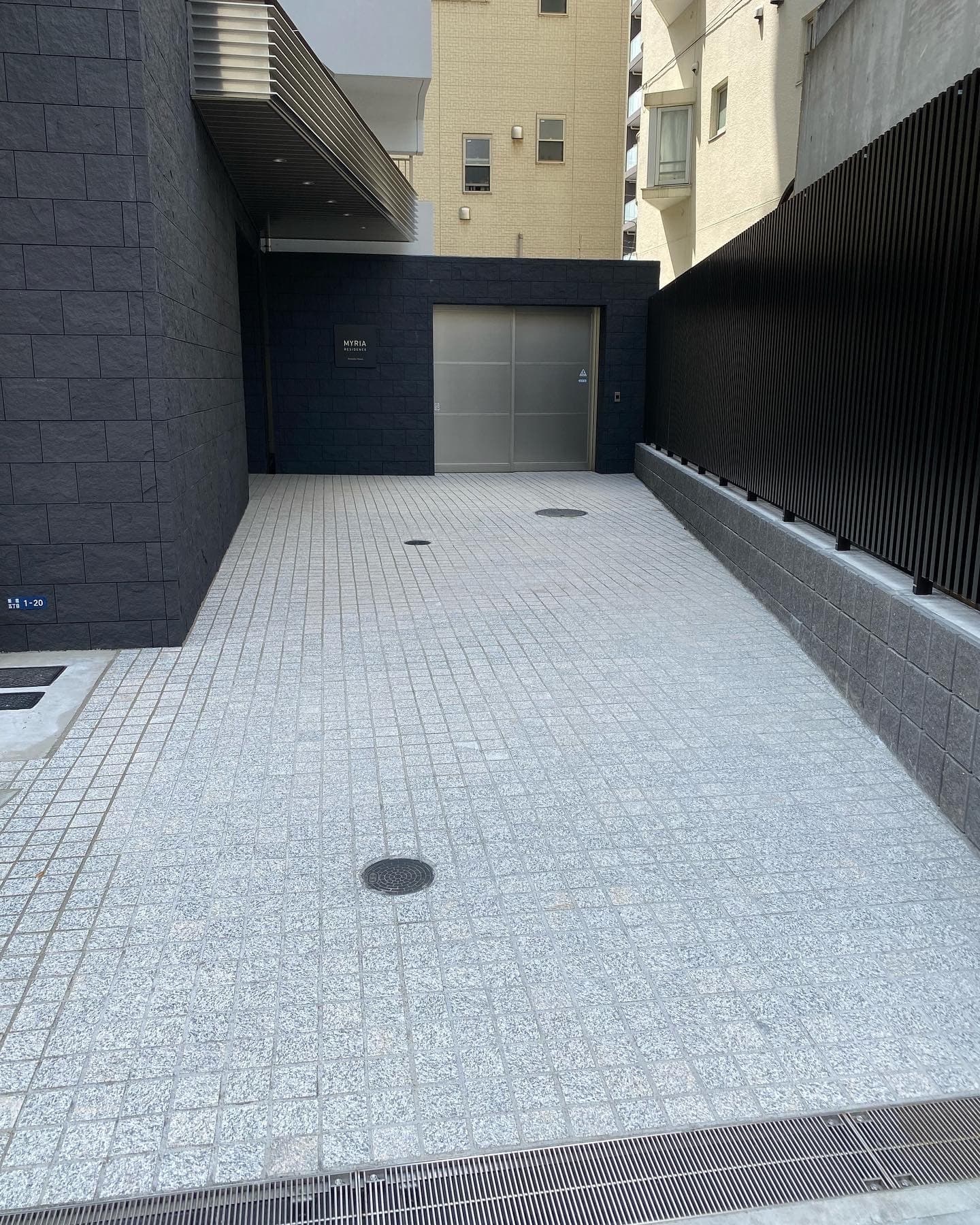 共同住宅外構_湘南ロックガーデン