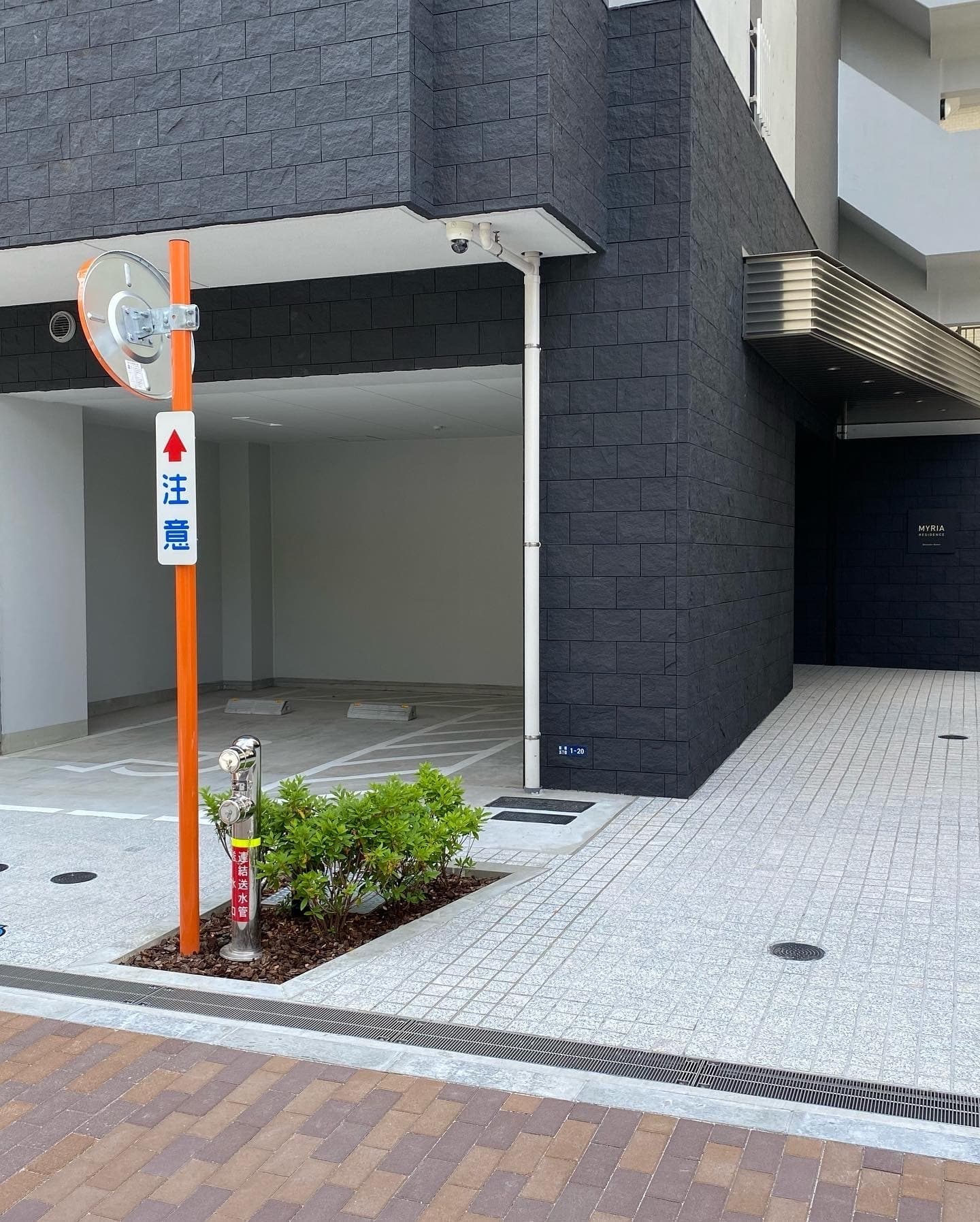 共同住宅外構_湘南ロックガーデン