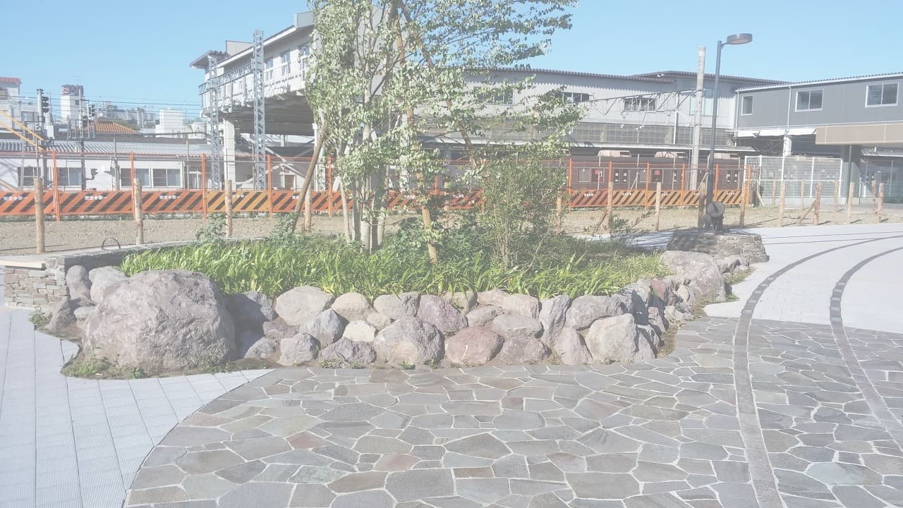 東武動物公園駅西口_湘南ロックガーデン