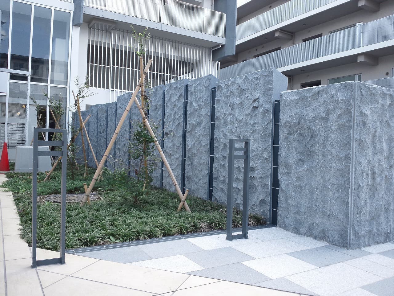 荻窪団地_湘南ロックガーデン