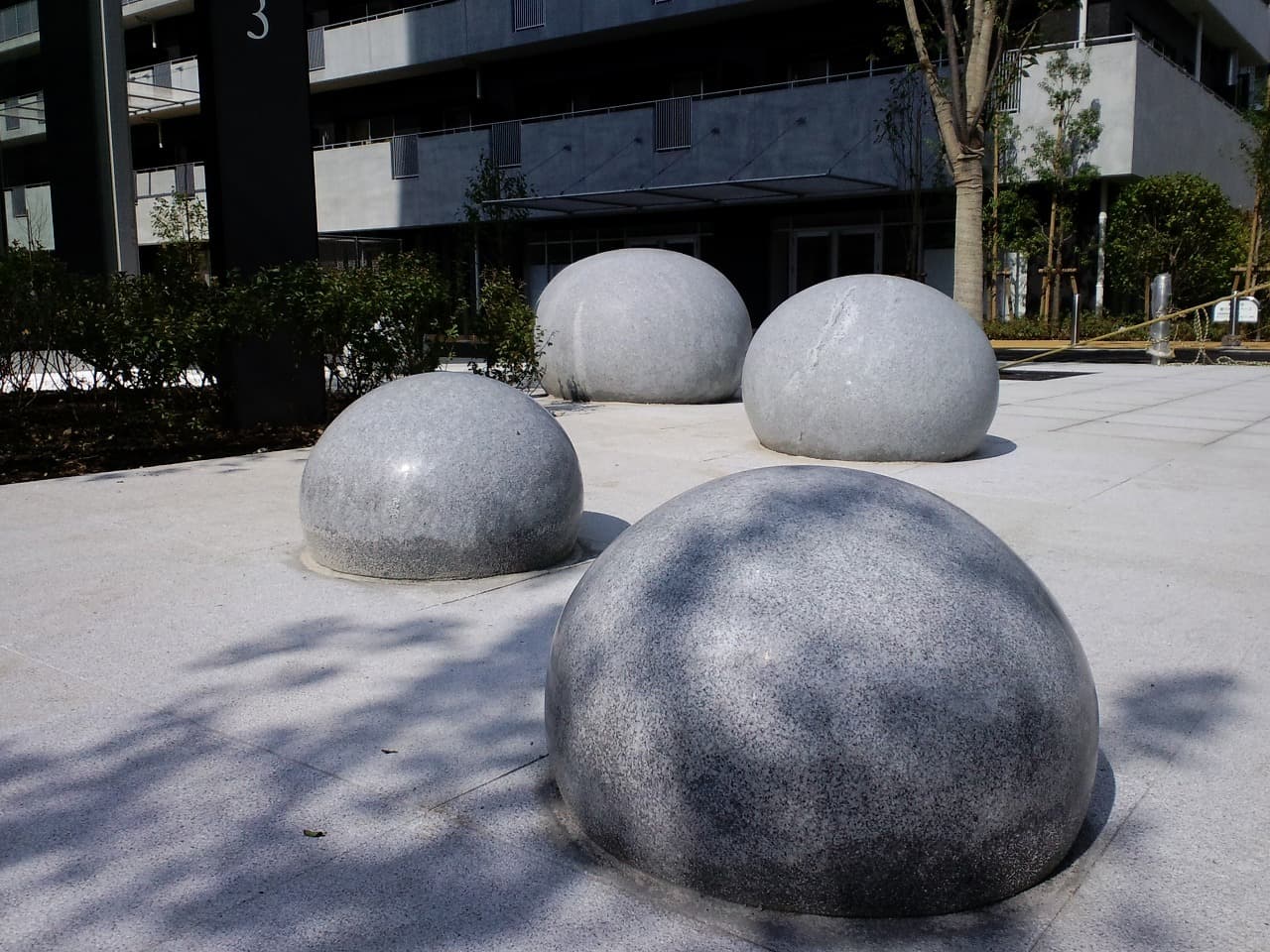 赤羽団地_湘南ロックガーデン