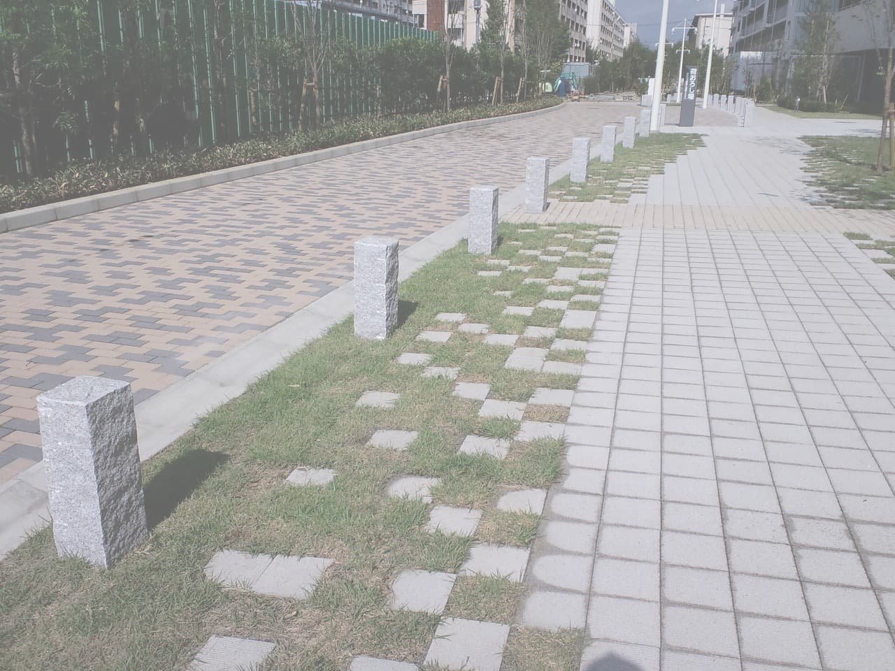 赤羽団地_湘南ロックガーデン