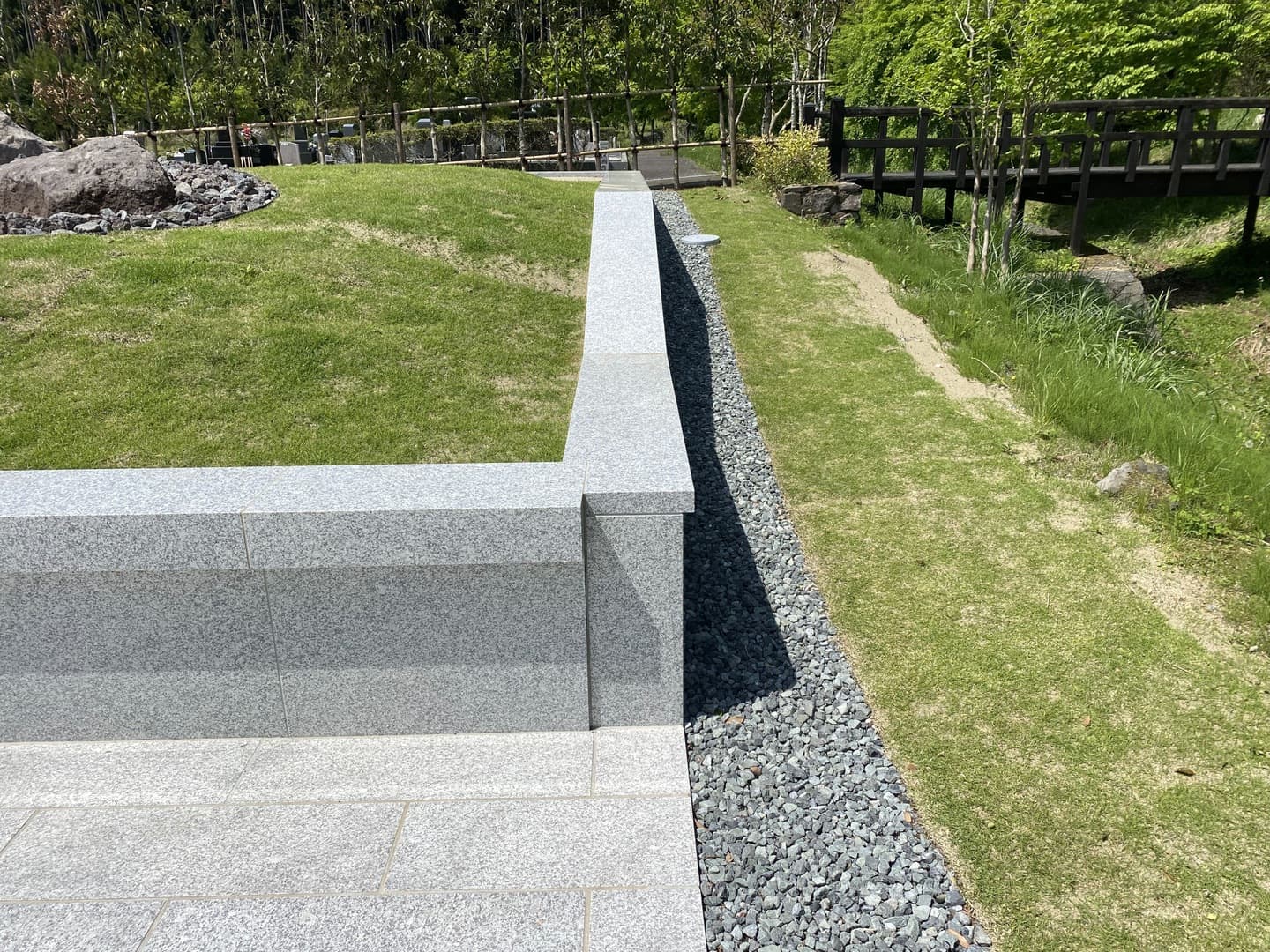 富士市森林墓園_湘南ロックガーデン
