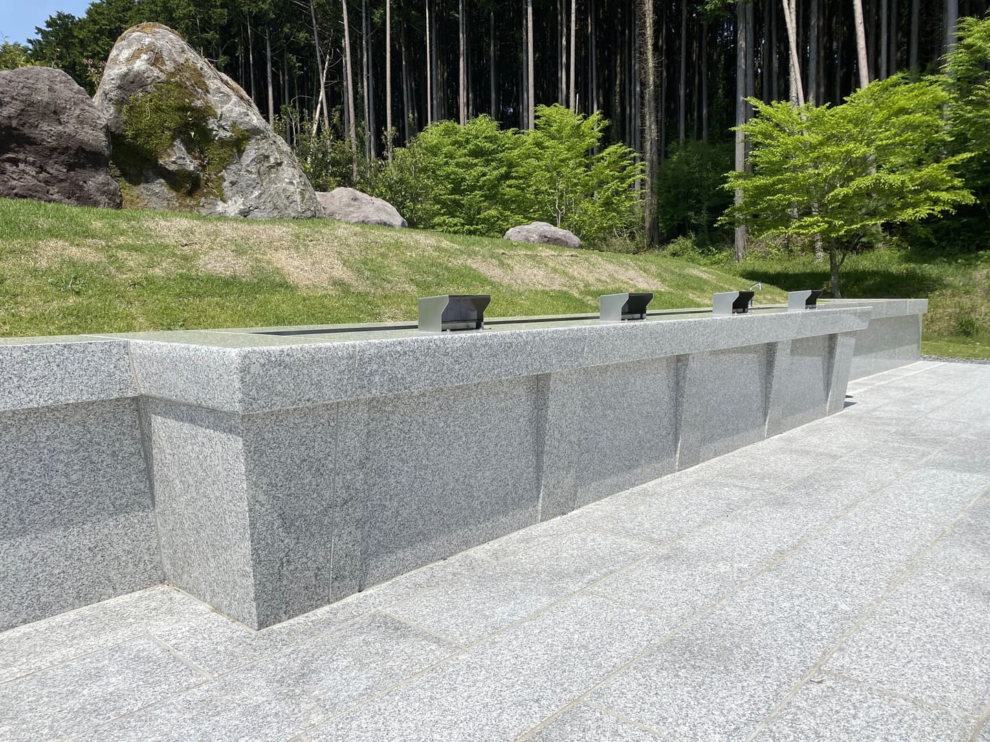 富士市森林墓園_湘南ロックガーデン