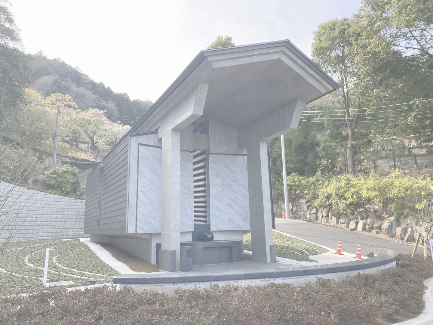 久野霊園_湘南ロックガーデン