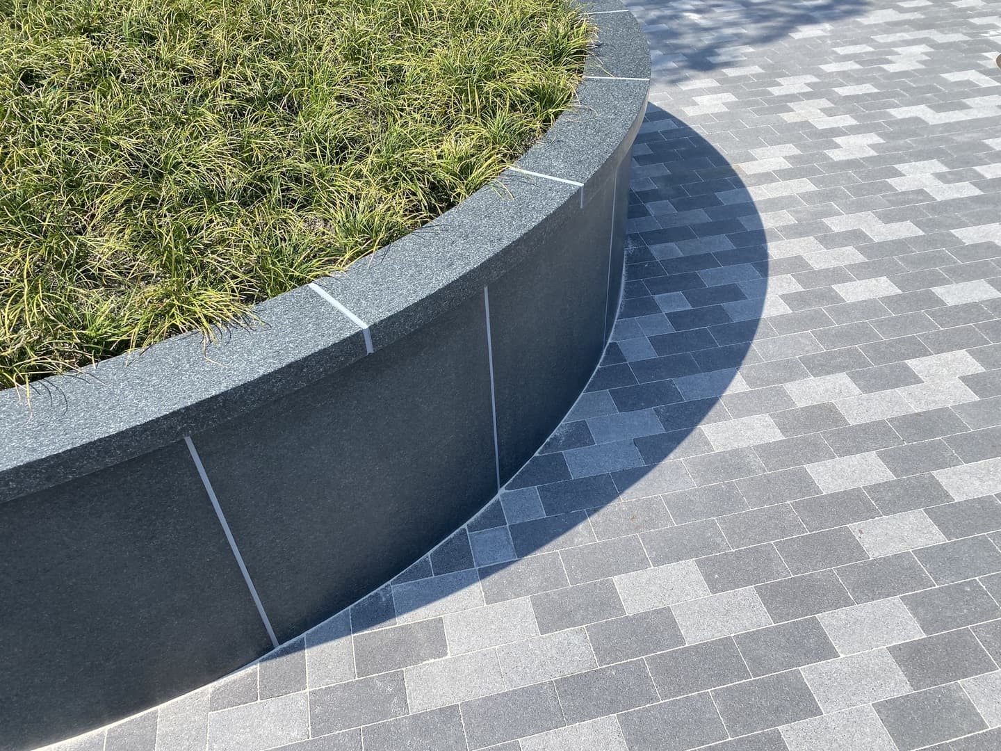 狭山湖畔霊園_湘南ロックガーデン