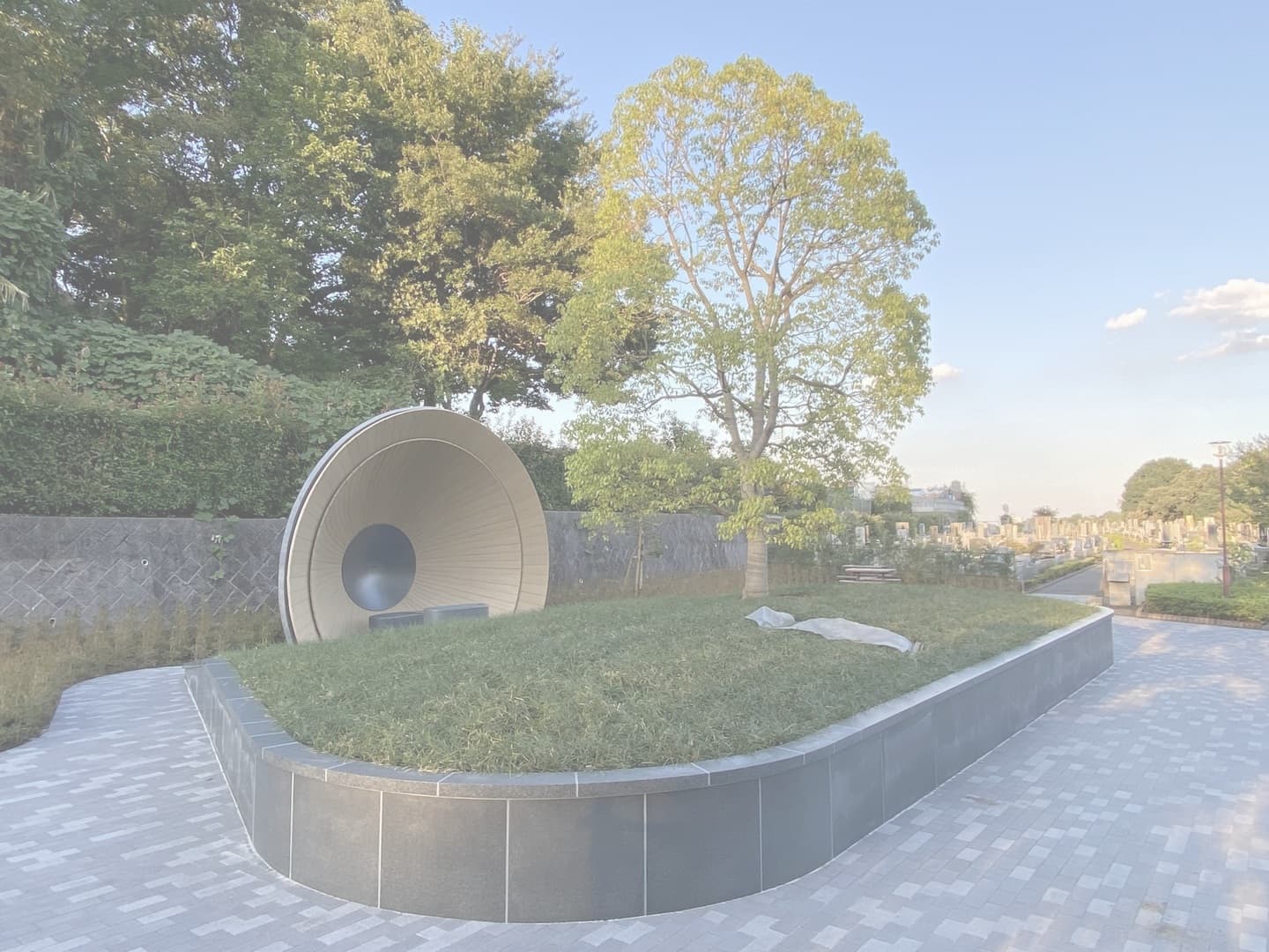 狭山湖畔霊園_湘南ロックガーデン