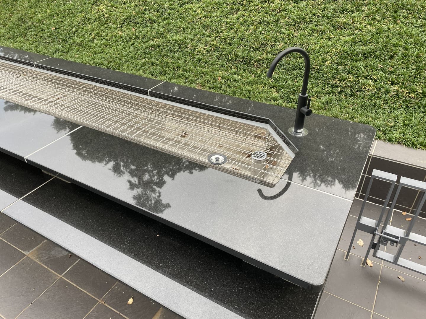 多磨霊園_湘南ロックガーデン