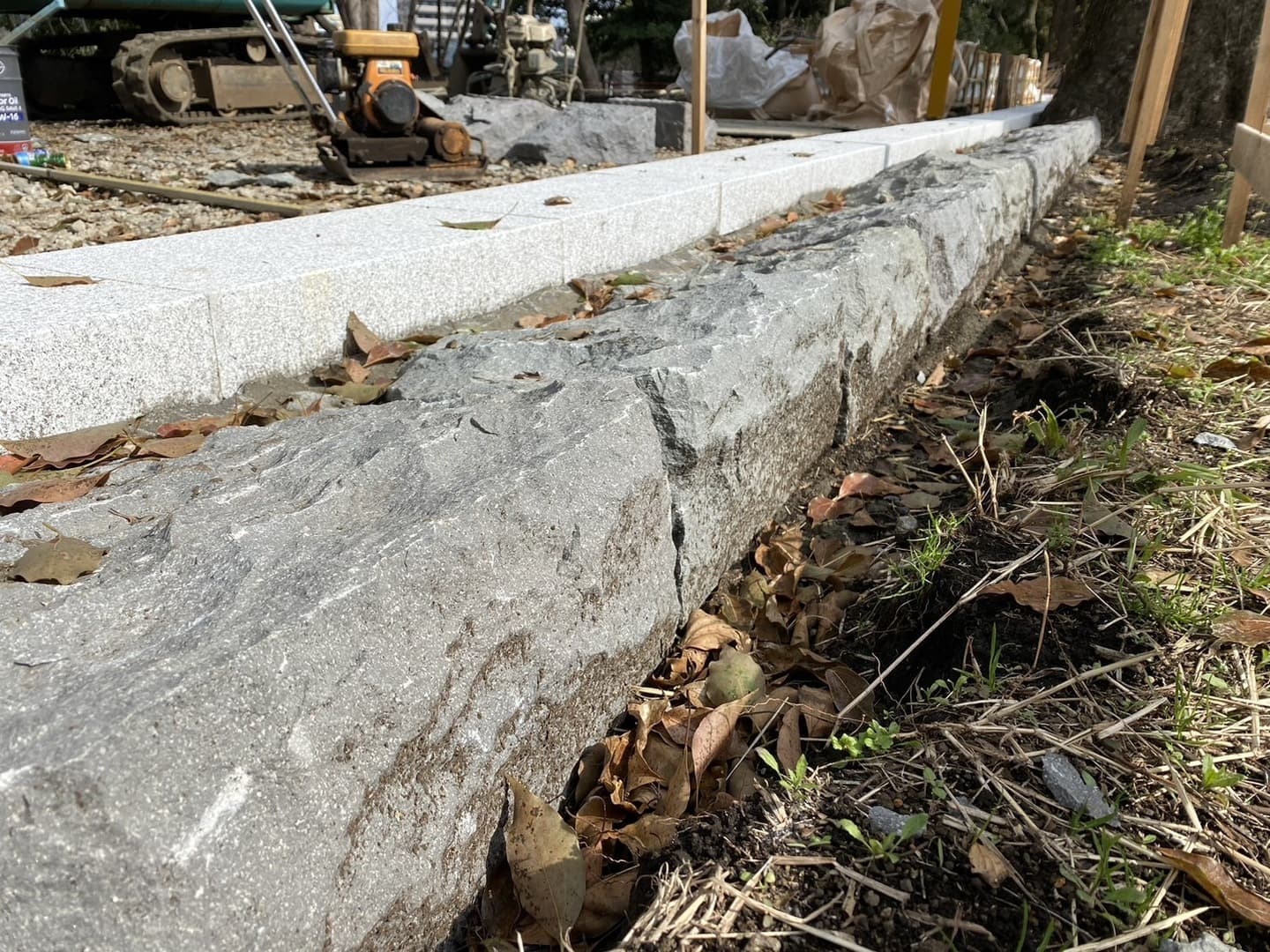 小田原城跡御用米_湘南ロックガーデン