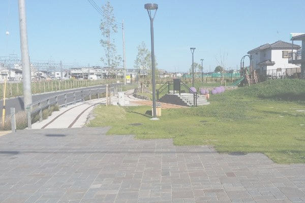 アルゼンチン斑岩_みやしろ中央公園_湘南ロックガーデン