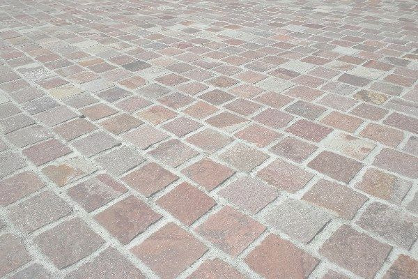 アルゼンチン斑岩_大通公園_湘南ロックガーデン