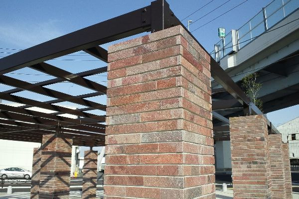 アルゼンチン斑岩_下河原公園_湘南ロックガーデン