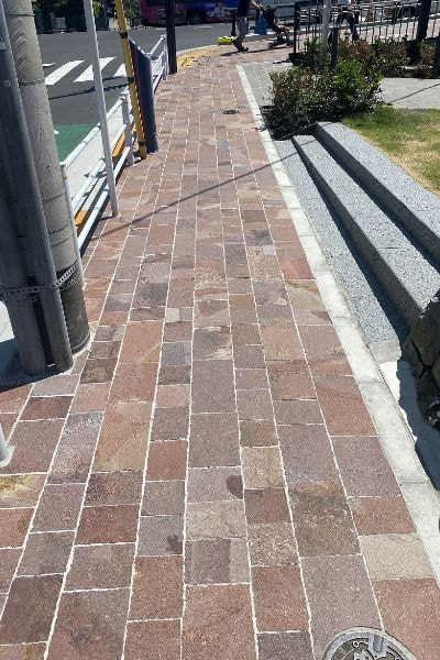 アルゼンチン斑岩_新島橋_湘南ロックガーデン