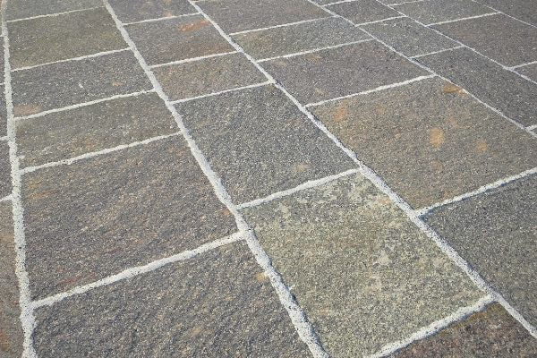 アルゼンチン斑岩_東京霊園_湘南ロックガーデン