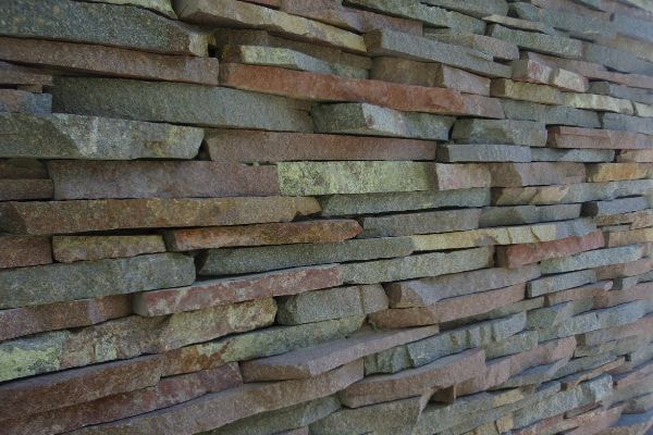 アルゼンチン斑岩_壁_湘南ロックガーデン