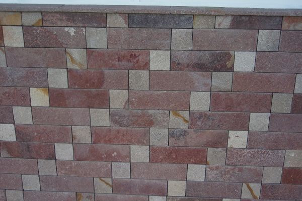 アルゼンチン斑岩_壁_湘南ロックガーデン