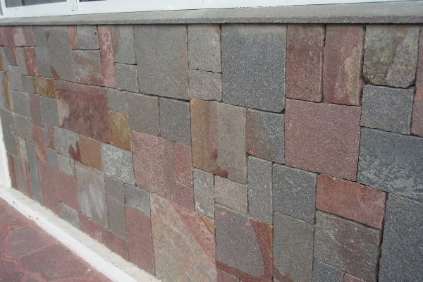 アルゼンチン斑岩_壁_湘南ロックガーデン