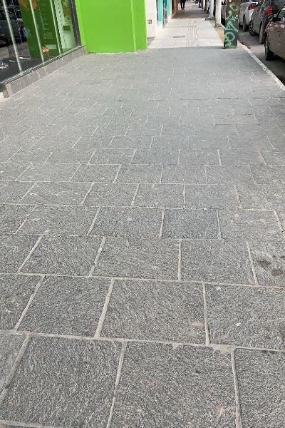 アルゼンチン斑岩_床_湘南ロックガーデン